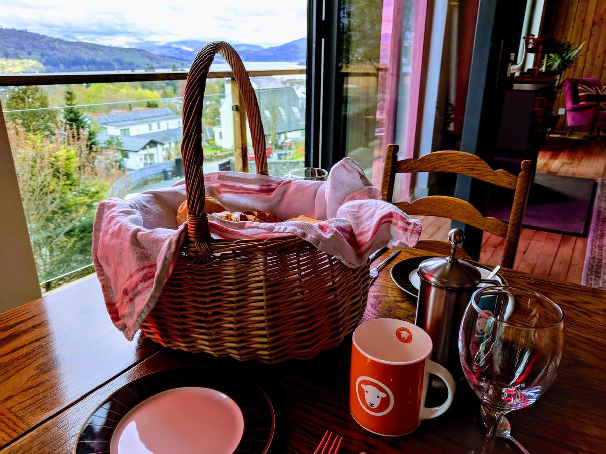 Dome House Hotell Bowness-on-Windermere Exteriör bild